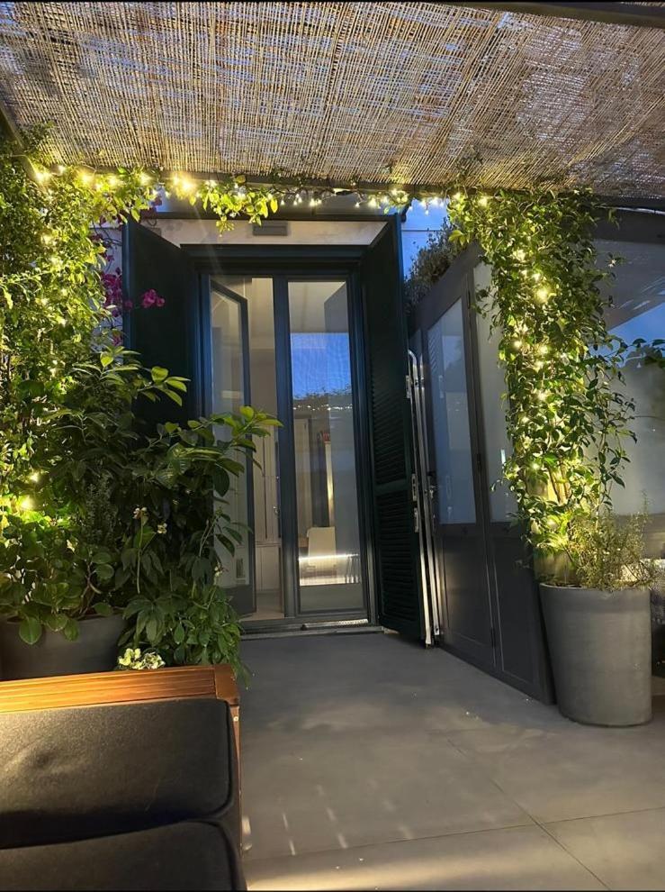 Apartmán La Casa Di Paola Salerno Exteriér fotografie